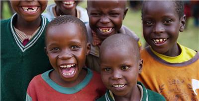  非洲儿童，黑人儿童笑脸微笑生活